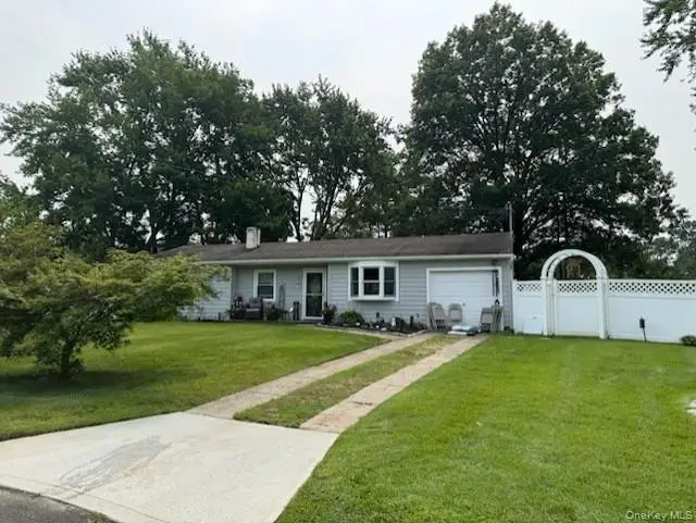 7 Heather Court, Centereach, NY 11720 - Image #1