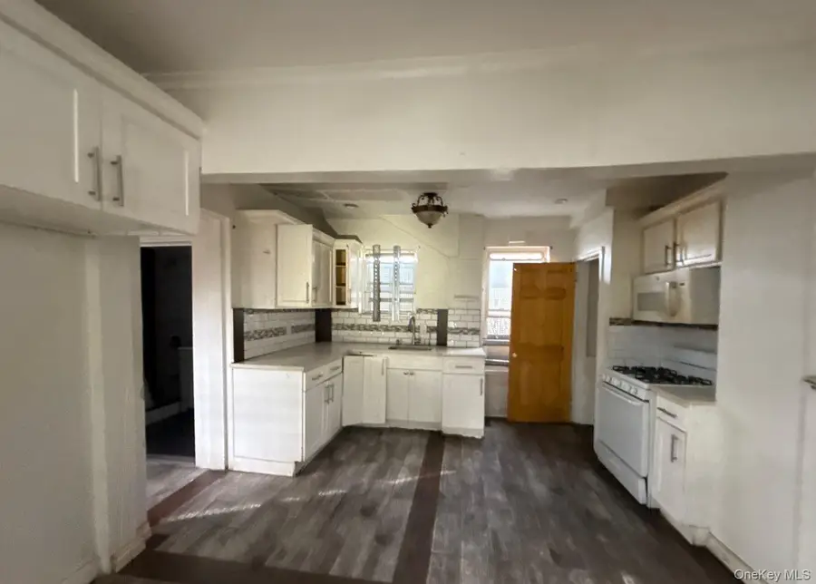 2217 Collier Avenue, Far Rockaway, NY 11691 - Image #2