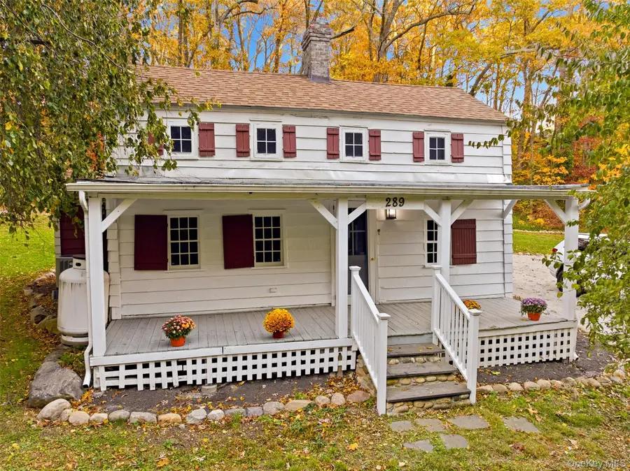 289 E Main Street, Centerport, NY 11721 - Image #2