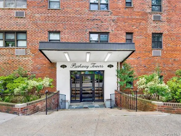 1910 S Pelham Parkway S #3G, Bronx, NY 10461