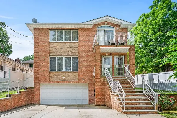 253-12 58 Avenue, Little Neck, NY 11362