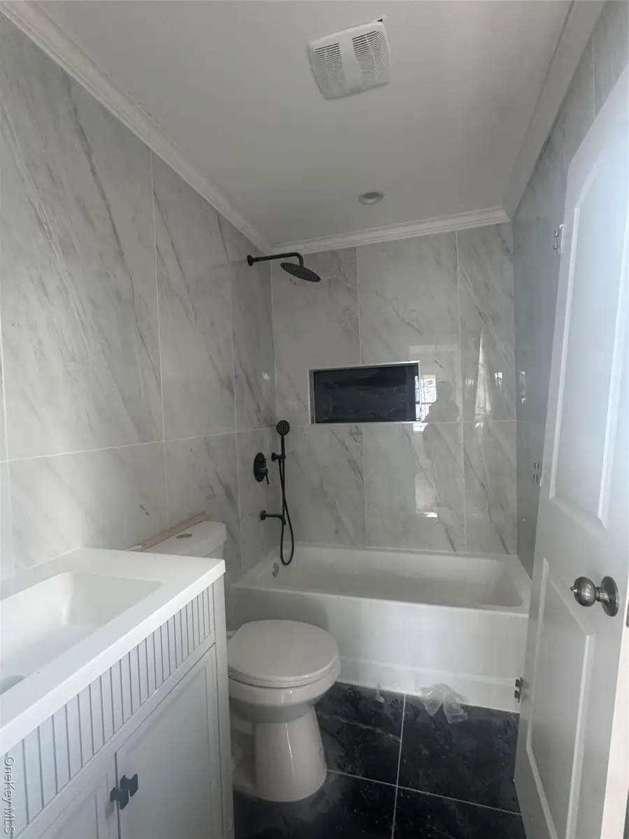 120-46 199th Street, Saint Albans, NY 11412 - Image #3