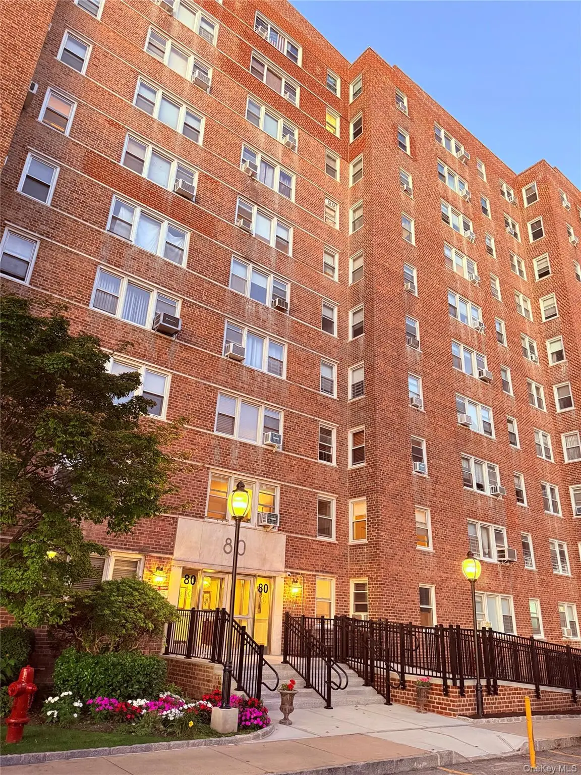 80 Knolls Crescent #6B, Bronx, NY 10463 - Image #1