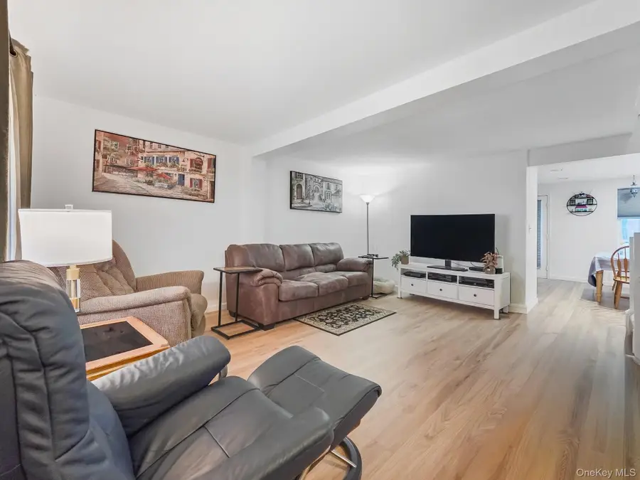 904 Kings Way #904, Carmel, NY 10512 - Image #3