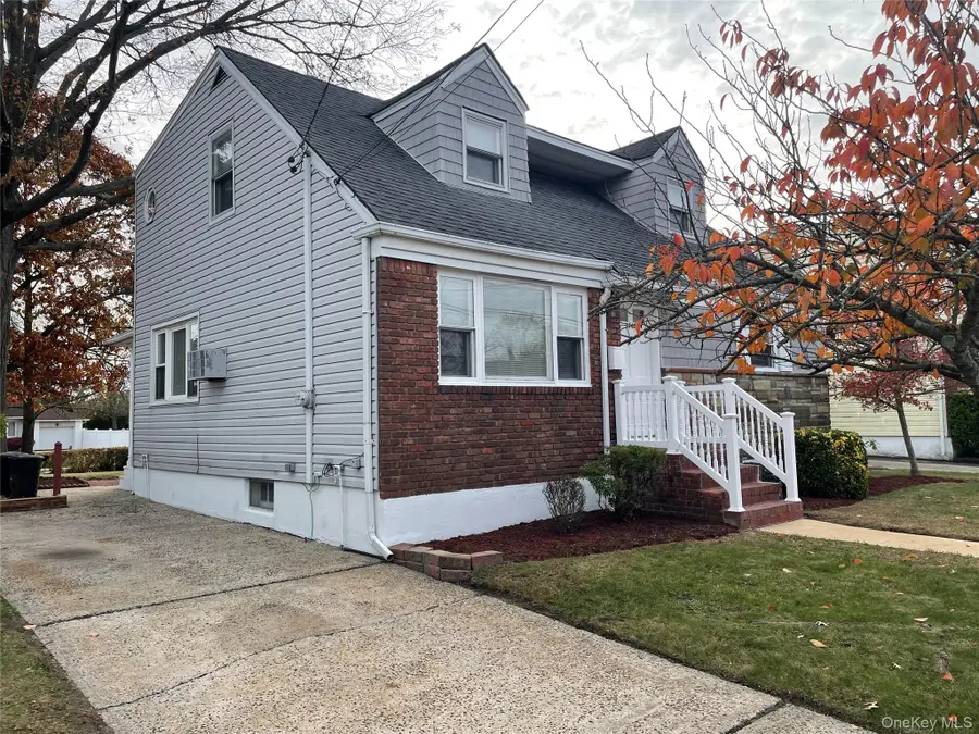 3305 1st Street, Oceanside, NY 11572 - Image #2