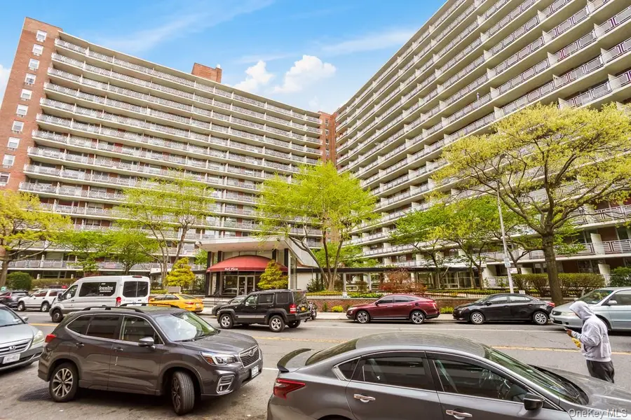 61-25 97th Street #15F, Rego Park, NY 11374 - Image #2
