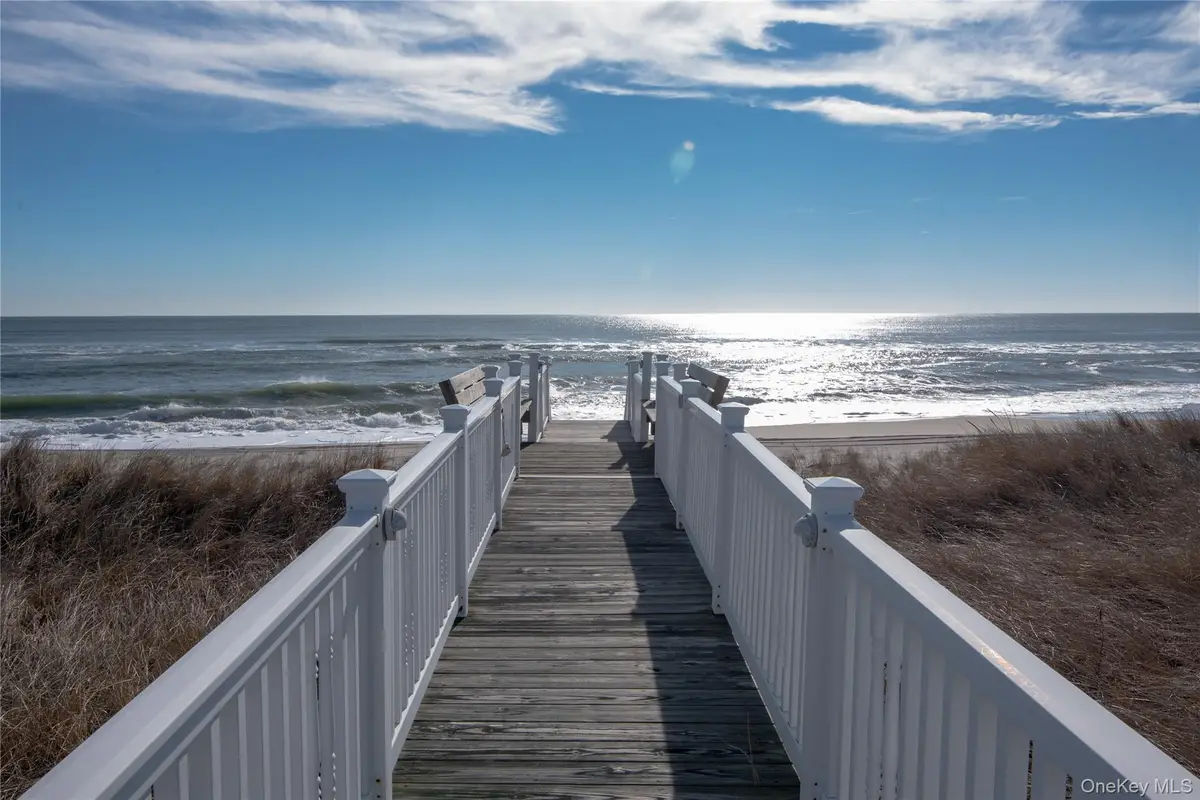 605 Dune Road, Westhampton, NY 11977 - Image #1