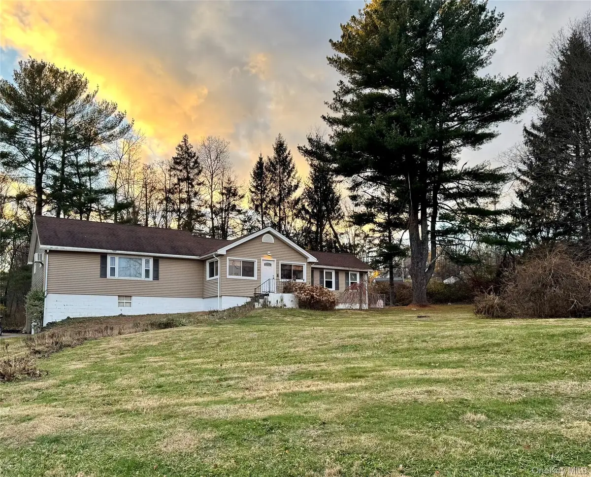 87 On The Green, Verbank, NY 12585 - Image #1