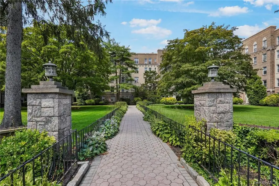 472 Gramatan Avenue #M2, Mount Vernon, NY 10552 - Image #3