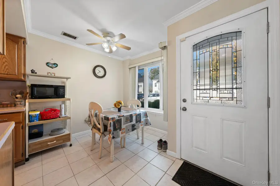 234 Dover Green, Staten Island, NY 10213 - Image #2