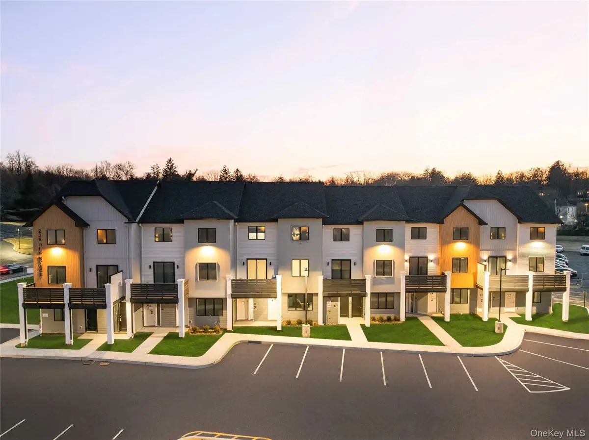 234 Old Nyack Turnpike #201, Spring Valley, NY 10977 - Image #1
