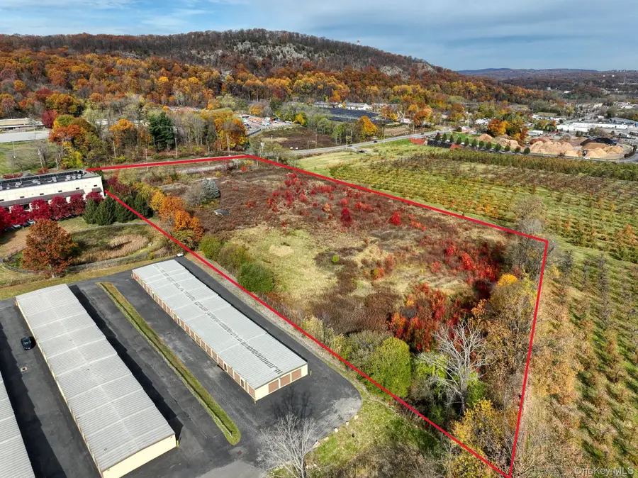 139 Windsor Highway, New Windsor, NY 12553 - Image #3