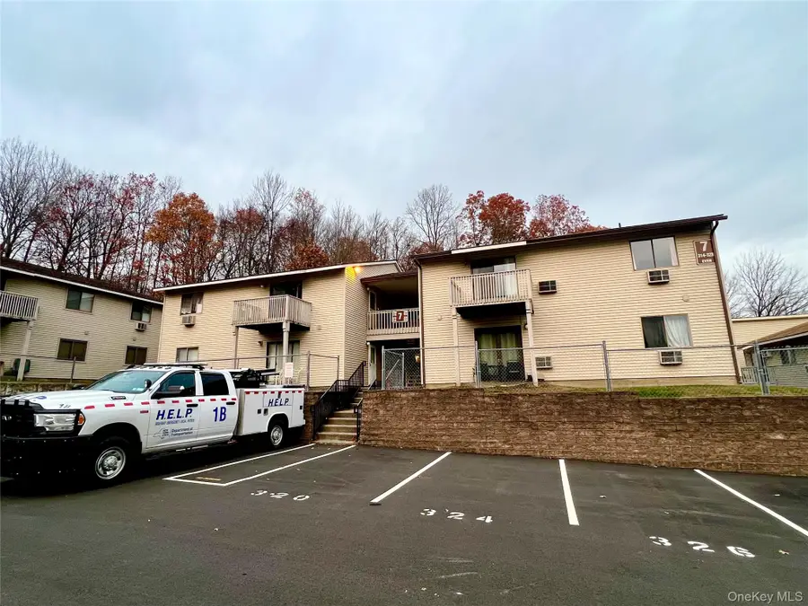 326 Concord Lane, Middletown, NY 10940 - Image #2