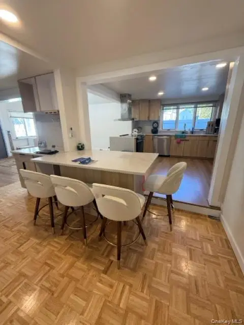 28 Floral Avenue, Bethpage, NY 11714 - Image #2