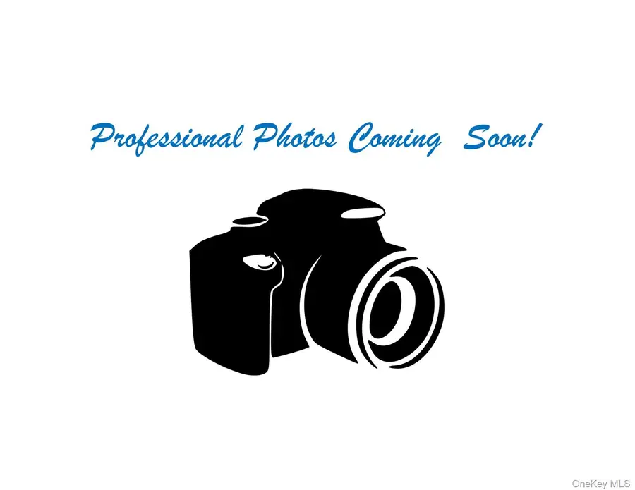 2848 Clubhouse Road, Merrick, NY 11566 - Image #3