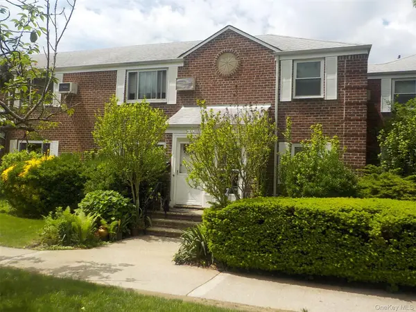 264-17 Langston Avenue #2nd fl, Glen Oaks, NY 11004