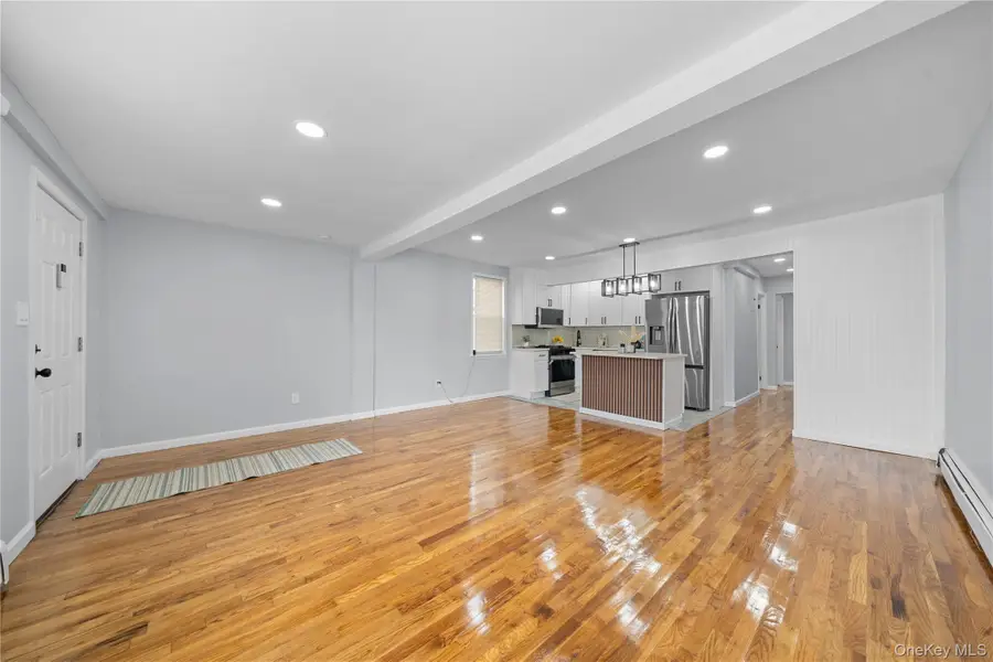 11942 189th Street, Saint Albans, NY 11412 - Image #3