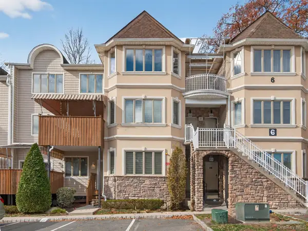 6 Rose Garden Way #203, Monsey, NY 10952