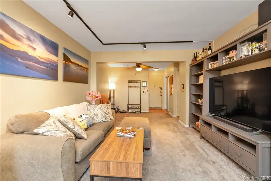 80-35 Springfield Blvd #4F, Oakland Gardens, NY 11364 - Image #3