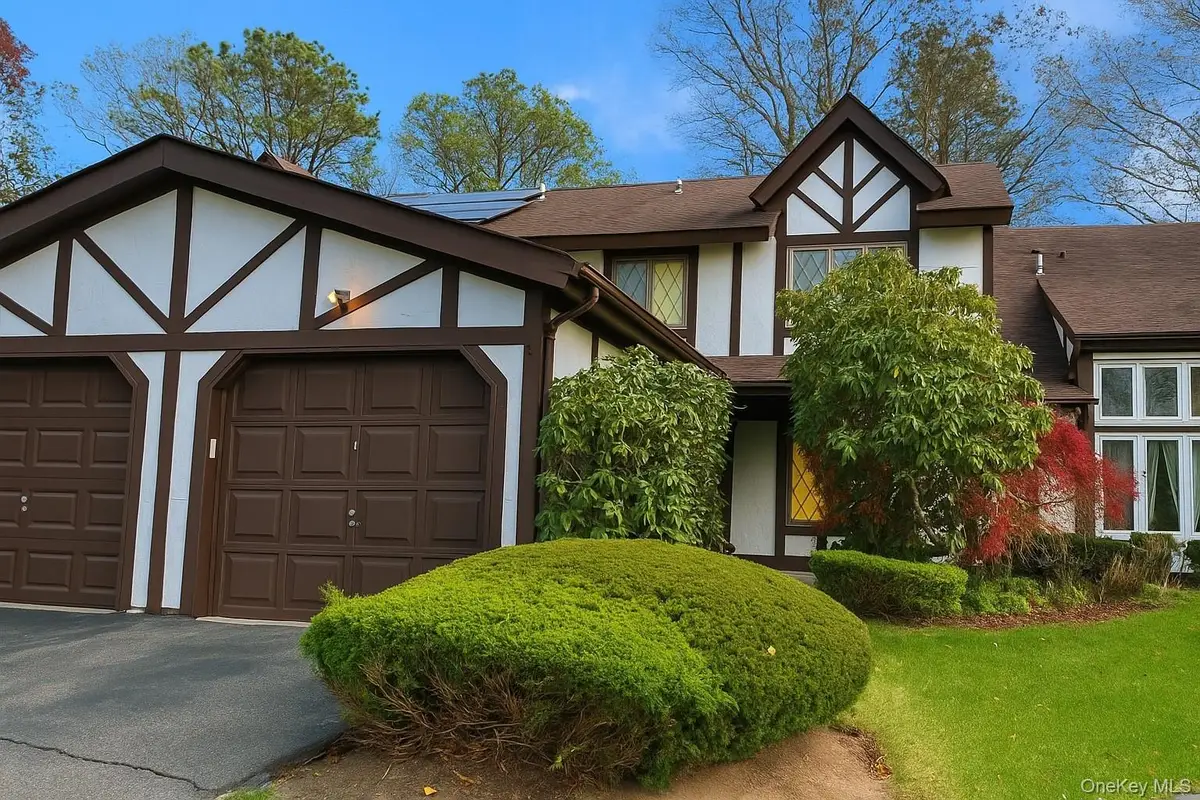 45 Briar Hill Court, Middle Island, NY 11953 - Image #1