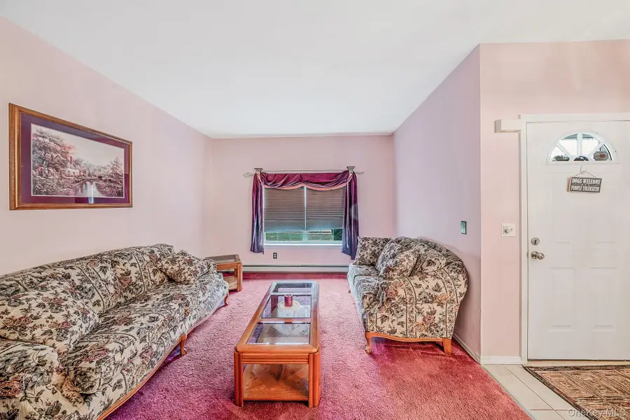 1 Monaco Court, Ronkonkoma, NY 11779 - Image #3