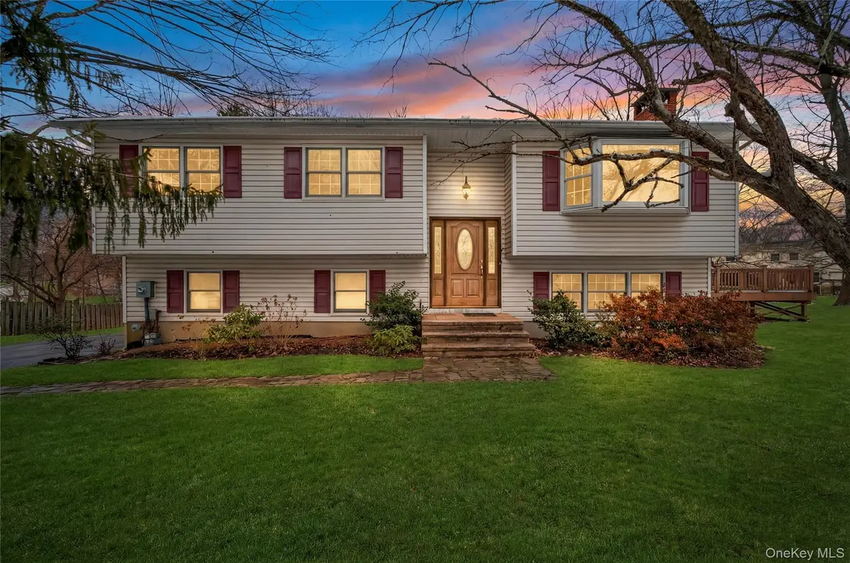 12 Spruce Court, Nanuet, NY 10954 - #1