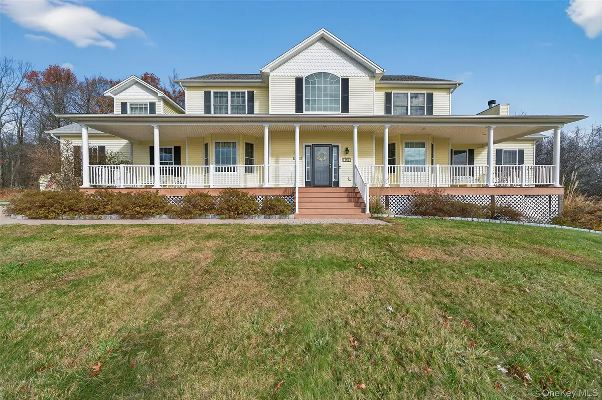 106 Fox Hill Run, Rock Tavern, NY 12575 - Image #1