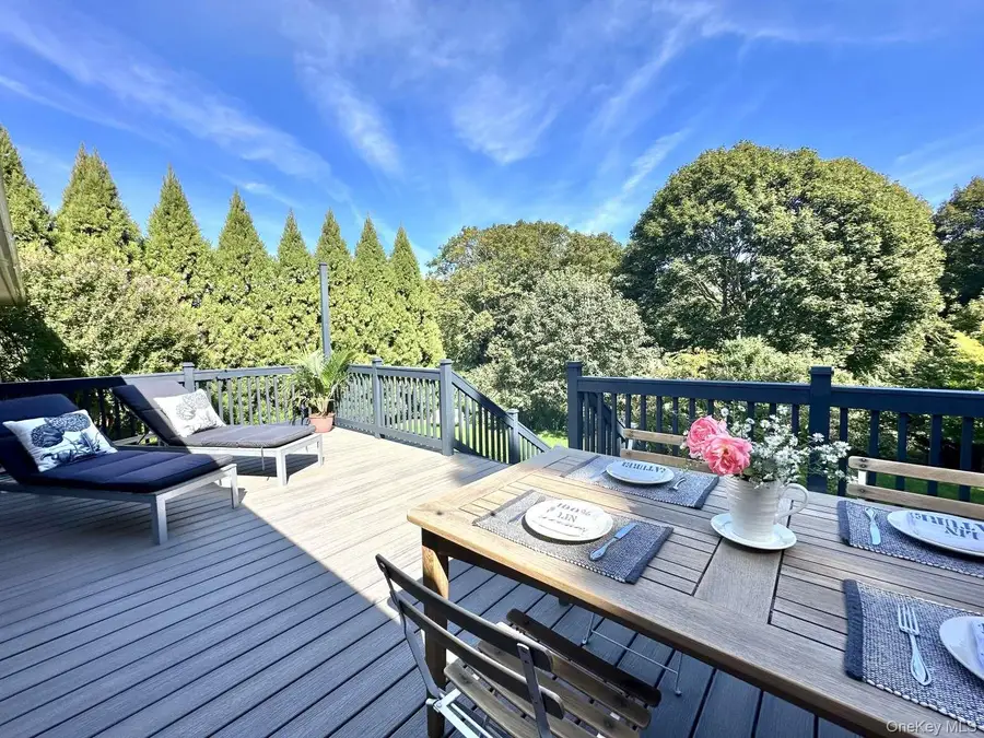 4660 Deep Hole Drive, Mattituck, NY 11952 - Image #2