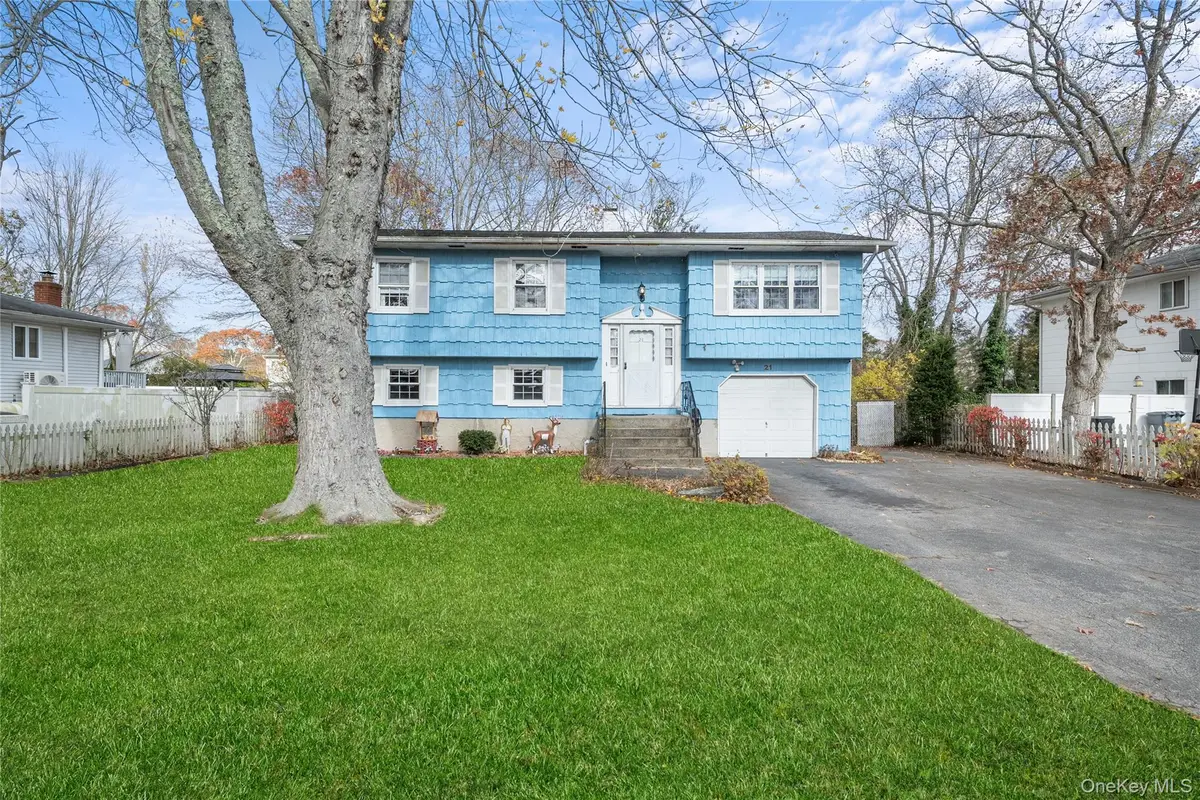 21 Lama Drive, Shirley, NY 11967 - Image #1