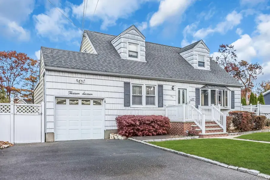 1316 12th Street, West Babylon, NY 11704 - Image #2