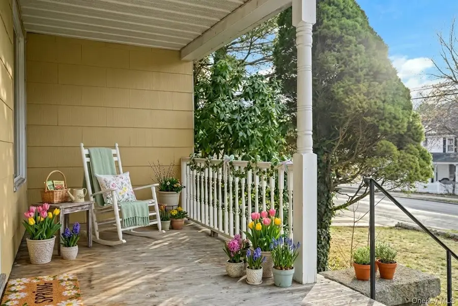 161 Washington Avenue, Pleasantville, NY 10570 - #2