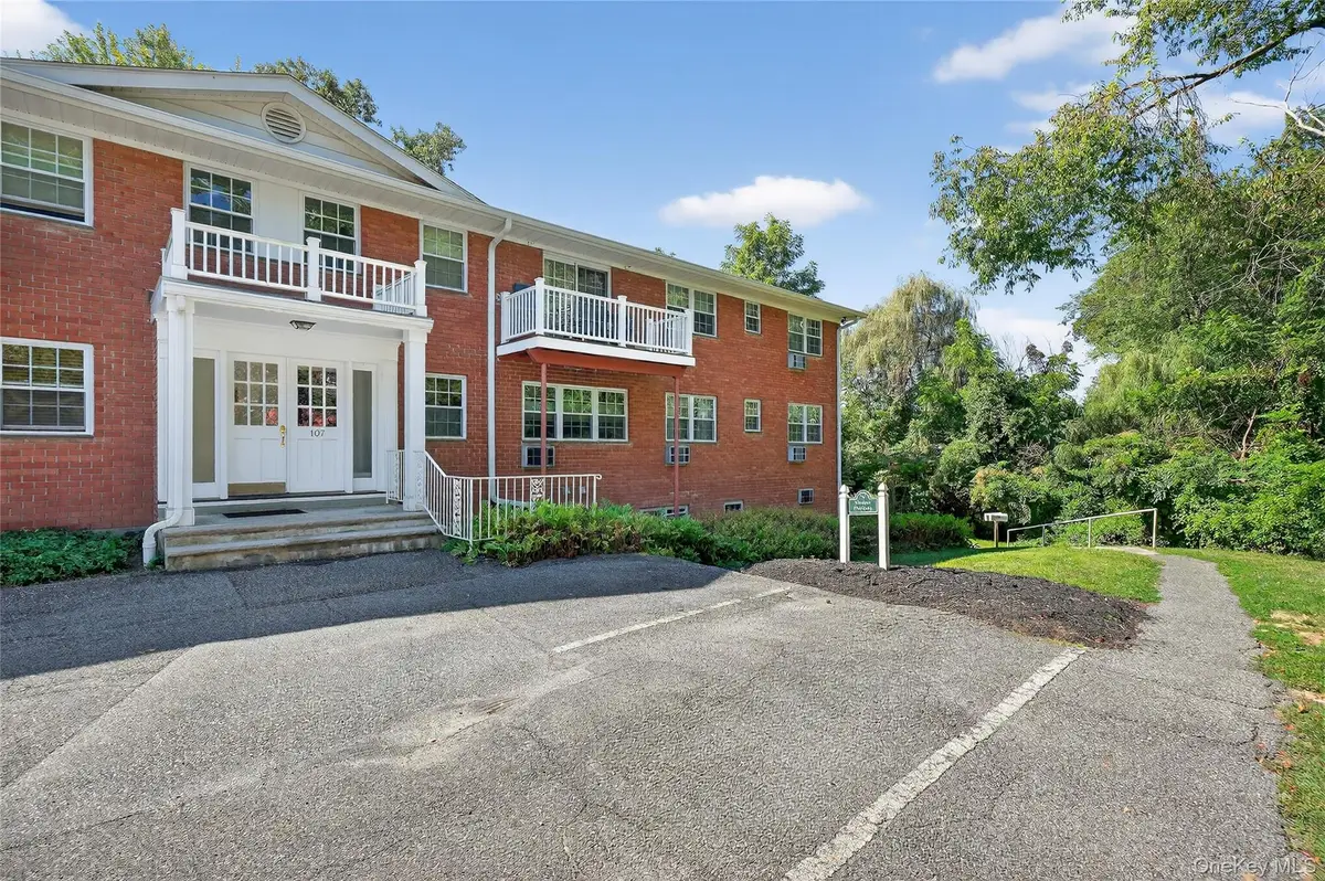 107 Nottingham Road #D, Bedford Hills, NY 10507 - Image #1