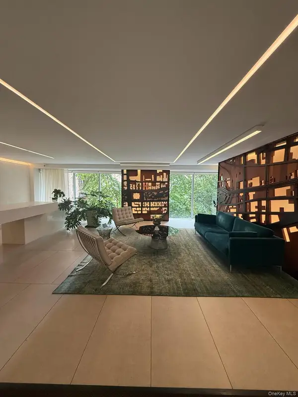 800 grand concourse Concourse, Bronx, NY 10451