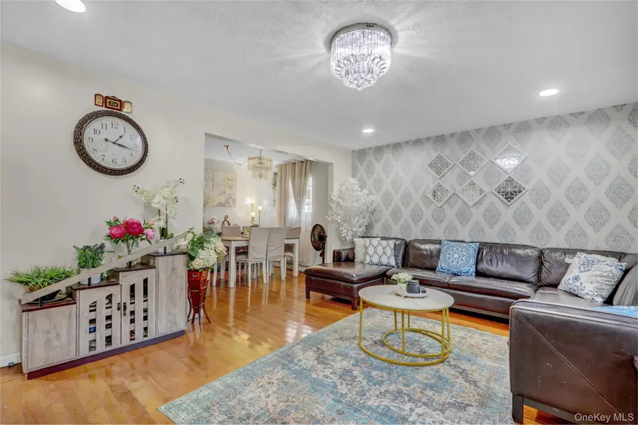 121-02 153 Street, Jamaica, NY 11434 - Image #2