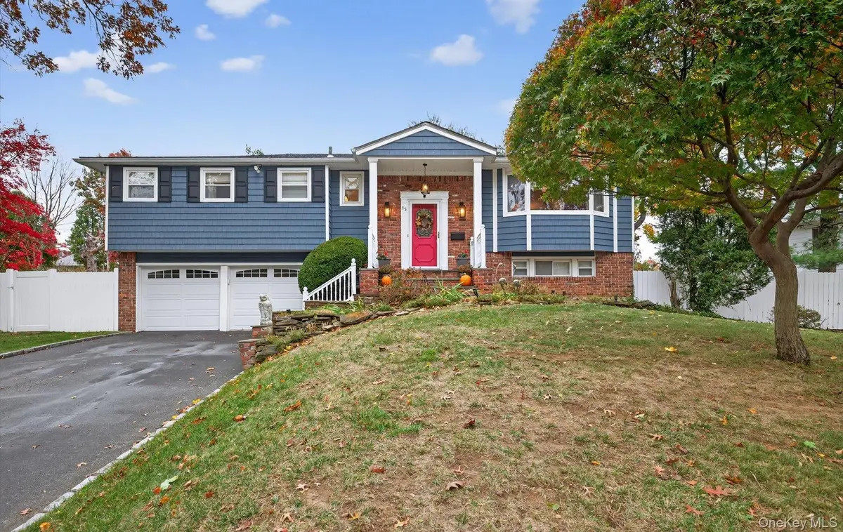 15 Duke Place, Glen Cove, NY 11542 - Image #1
