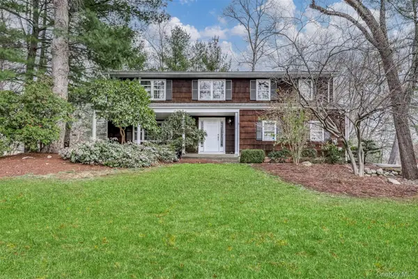 16 Kings Gate Road, Suffern, NY 10901