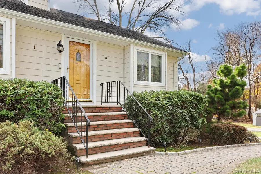 19 Augur Road, Suffern, NY 10901 - Image #3