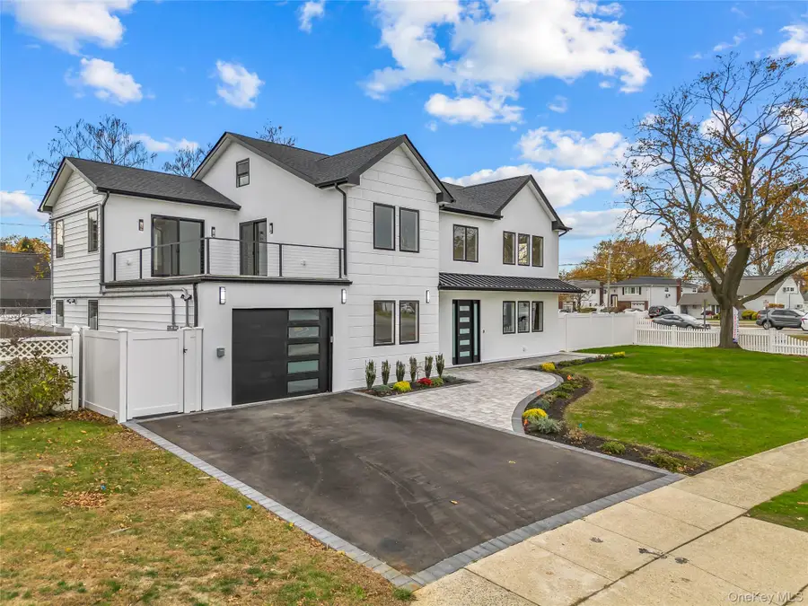 2 Orchid Road, Levittown, NY 11756 - Image #2