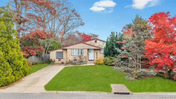 13 W 15th Street, Deer Park, NY 11729