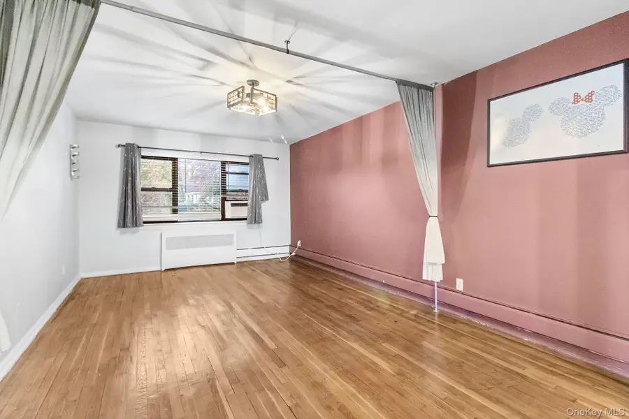 1209 E Broadway #D15, Hewlett, NY 11557 - Image #3