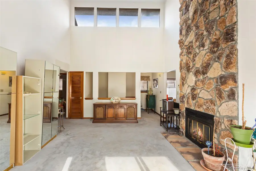 422 Panorama Drive, Mohegan Lake, NY 10547 - Image #3