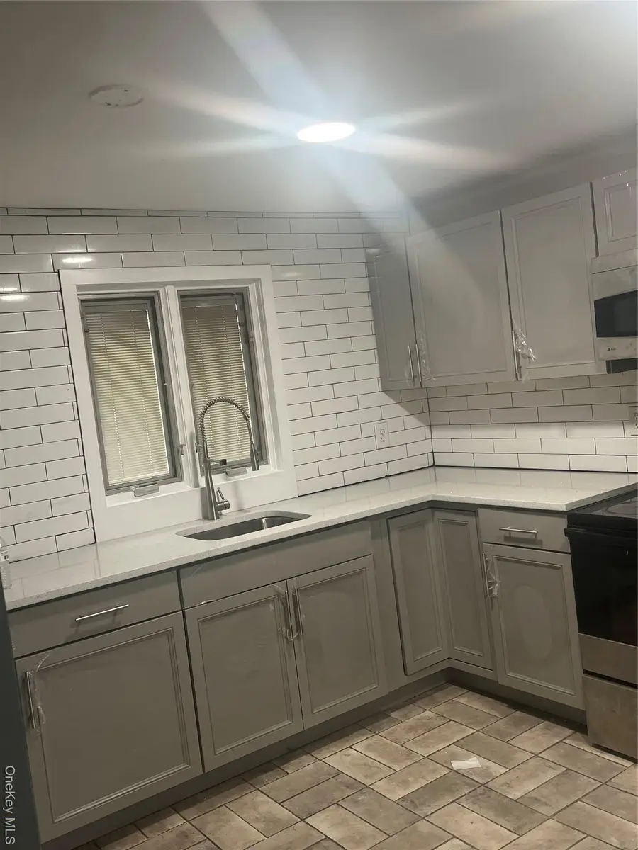 637 Veterans Highway, Smithtown, NY 11787 - Image #2