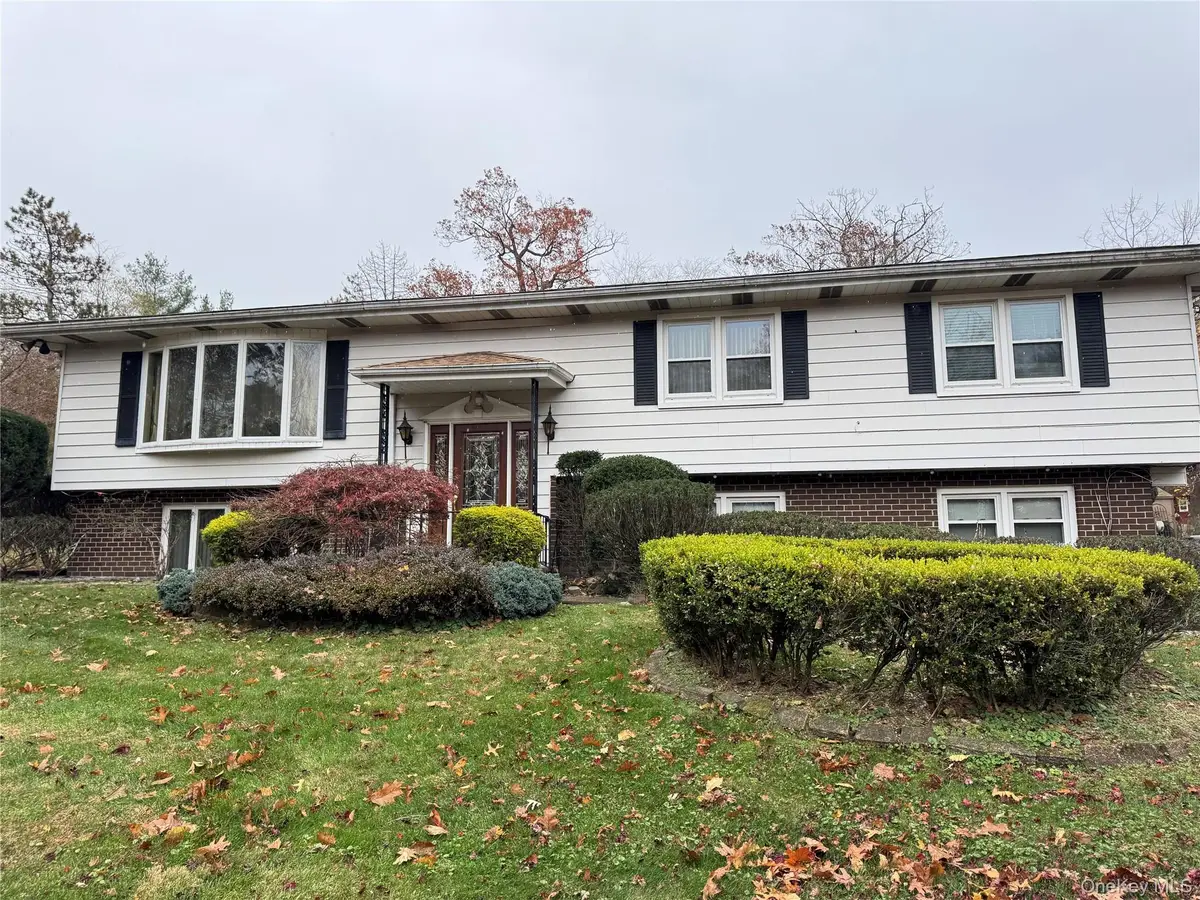 44 Greenridge Way, Spring Valley, NY 10977 - Image #1