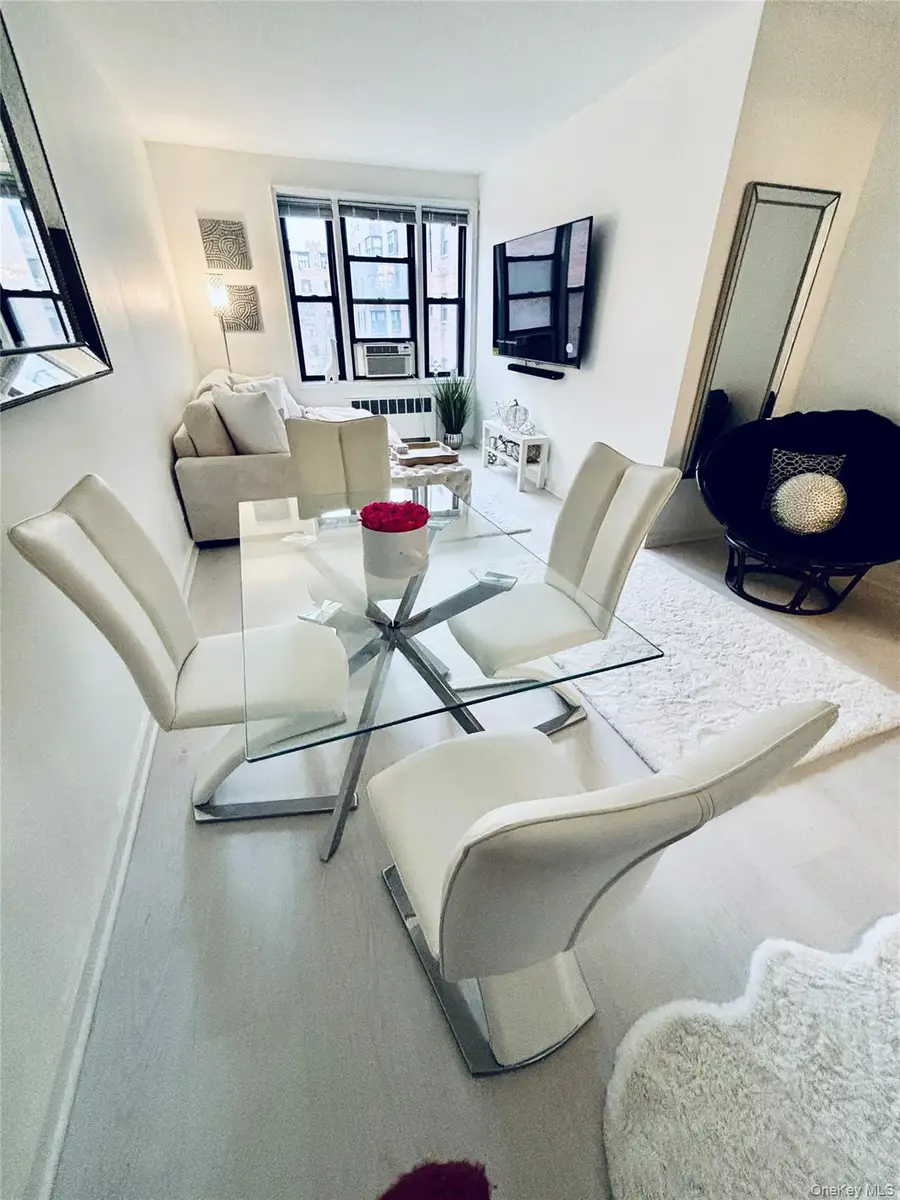 16 N Broadway #3E, White Plains, NY 10601 - Image #3