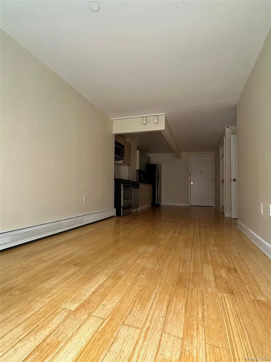 8375 117th Street #3B, Richmond Hill, NY 11418 - Image #3