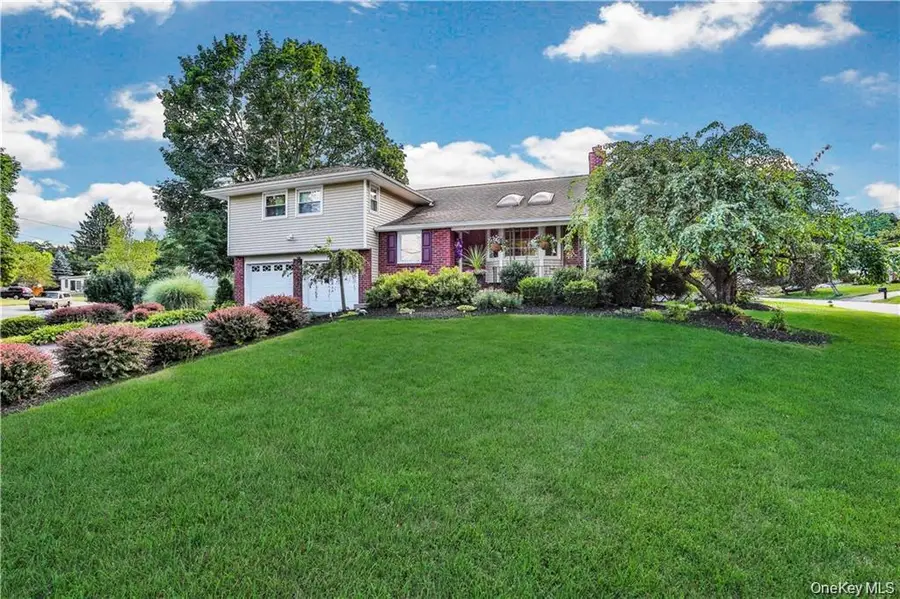 2 Split Tree Drive, New Windsor, NY 12553 - Image #2