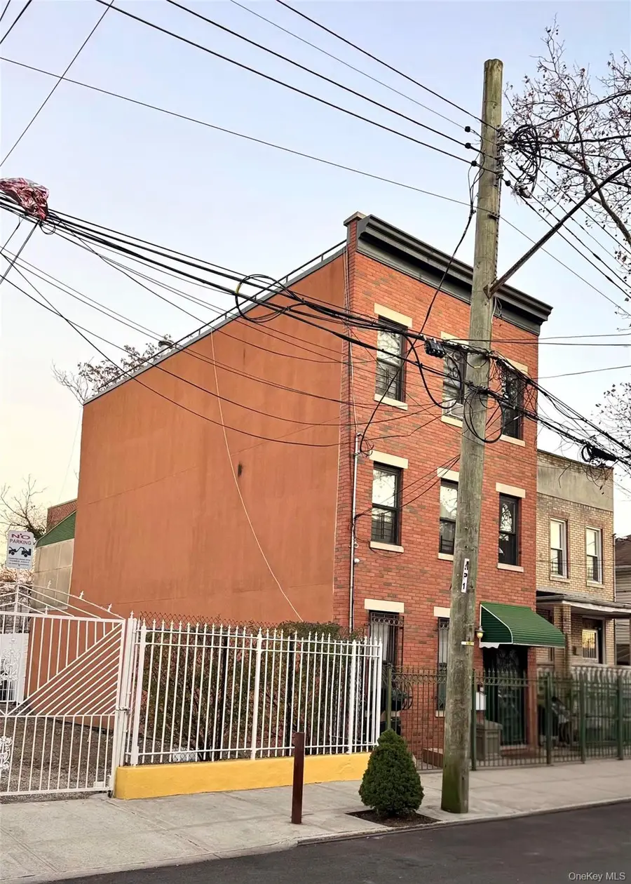 425 Barbey Street, Brooklyn, NY 11207 - Image #2