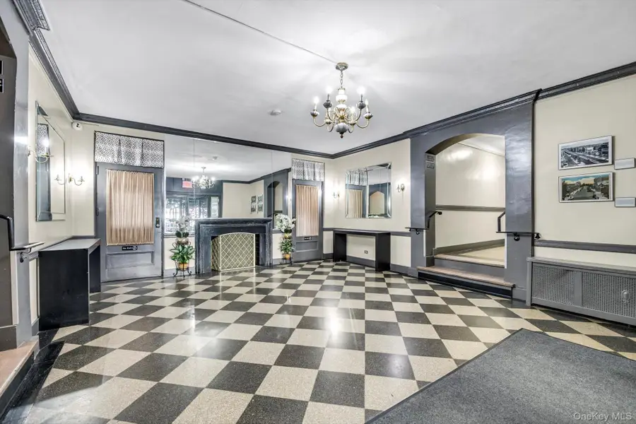 72-34 Austin Street #F10, Forest Hills, NY 11375 - Image #2