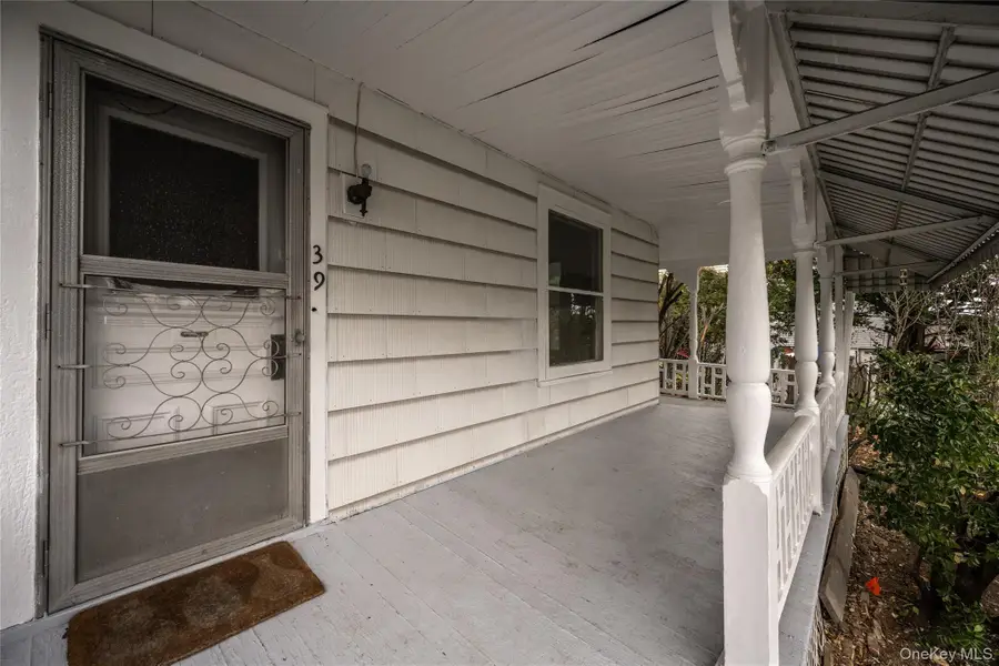 39 Hamilton Avenue, Ossining, NY 10562 - Image #2