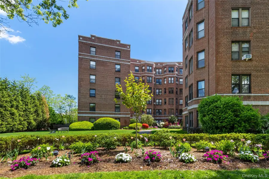 11 Alden Road #6L, Larchmont, NY 10538 - Image #2